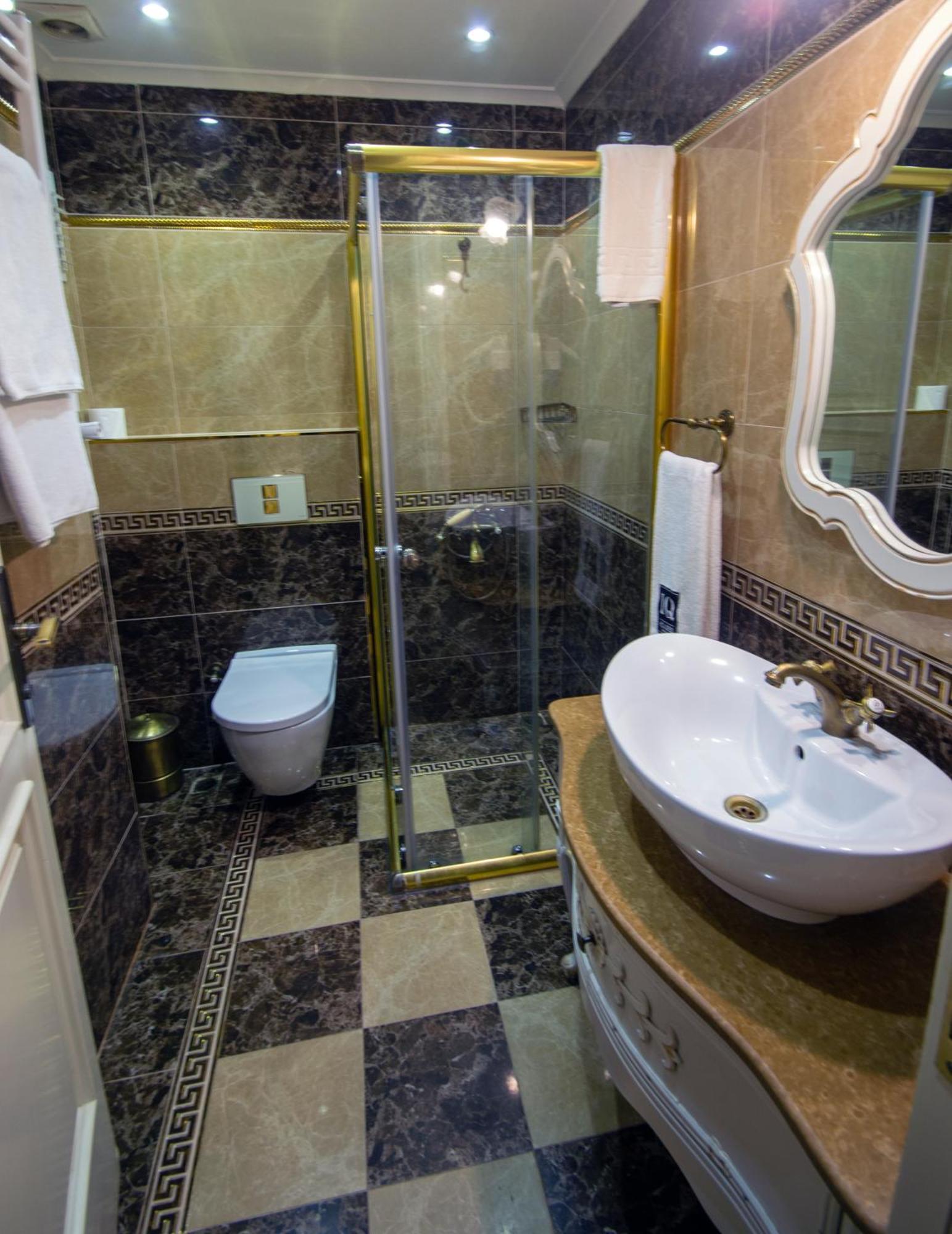 Iq Hotel Istanbul Ngoại thất bức ảnh