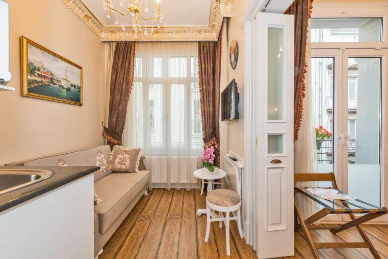 Iq Hotel Istanbul Ngoại thất bức ảnh